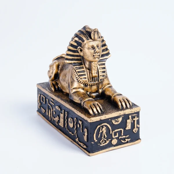 Casaroja Sphinx Model – Intricately Crafted Ancient Egyptian Decor