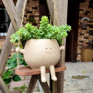 Wall Hanging Head Planter – Unique Vertical Garden Decor for Indoor & Outdoor Spaces